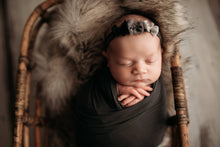 limited-edition "choice of" ombre bow band OR wrap OR backdrop ($24/15/40)